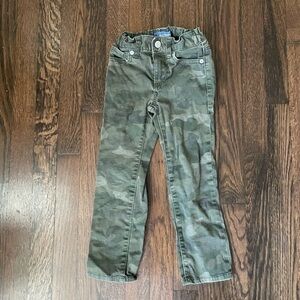 Old navy boys cameo pants